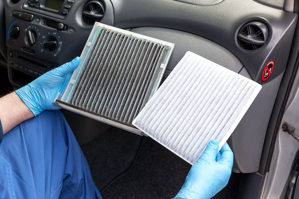 Your Vehicle’s Air Filters Need Changing